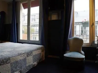 Otel Apollo Opera 3*