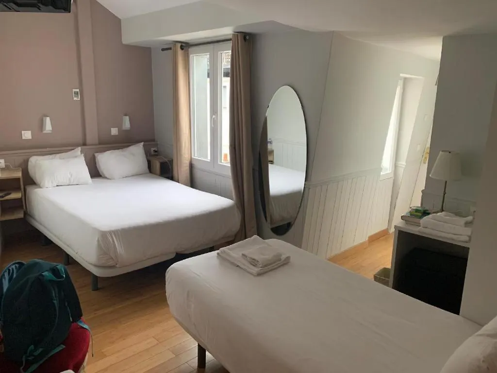 Apollo Opera Otel Paris